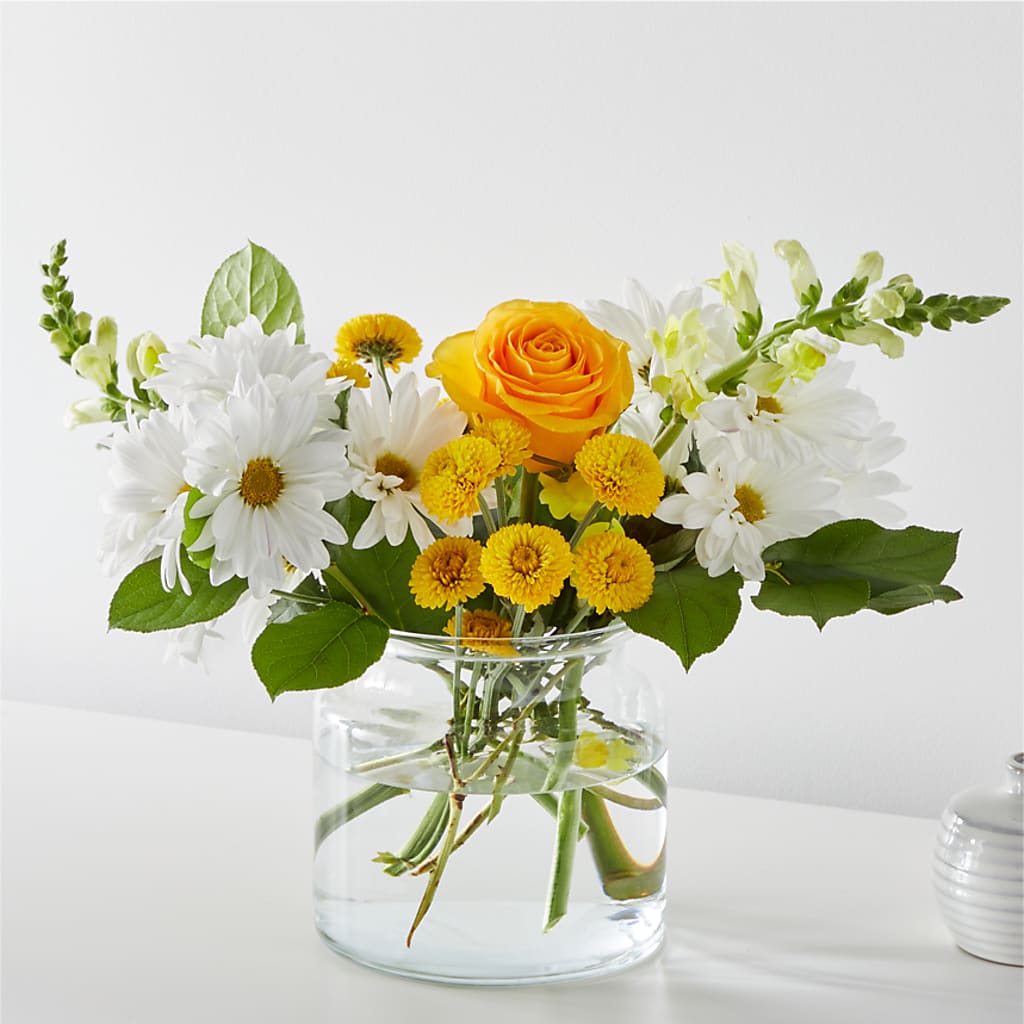 Sun Salutation Bouquet – Mountain Florist, Clintwood VA
