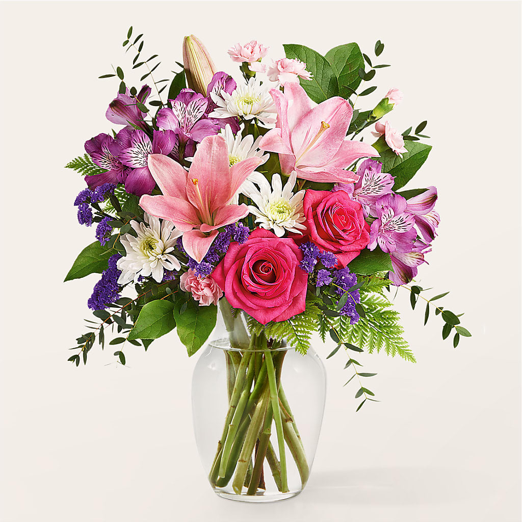 Lace & Pearls Bouquet – Mountain Florist, Clintwood VA