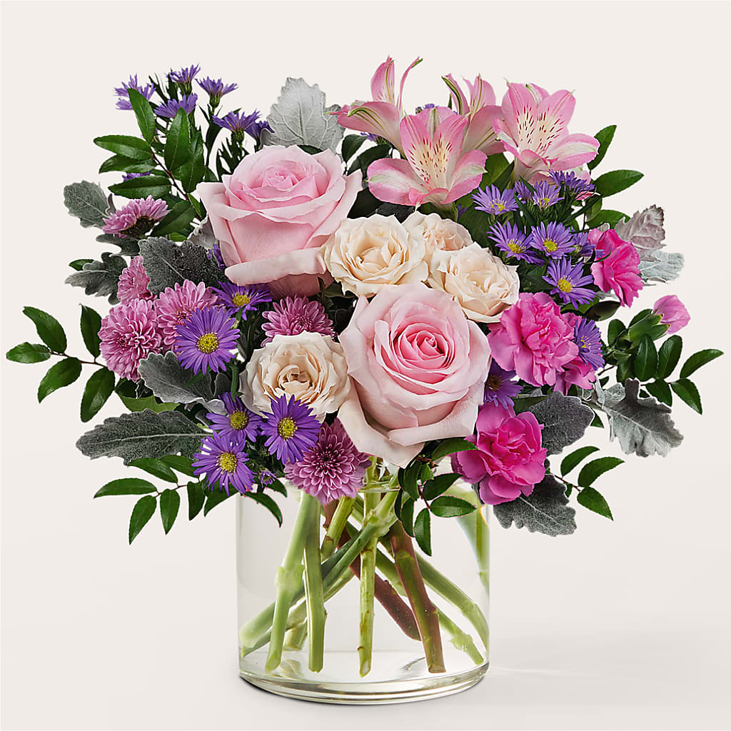 Light as a Feather Bouquet – Mountain Florist, Clintwood VA