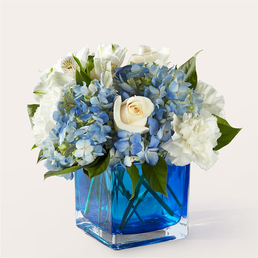 Soothing Waters Bouquet – Mountain Florist, Clintwood VA