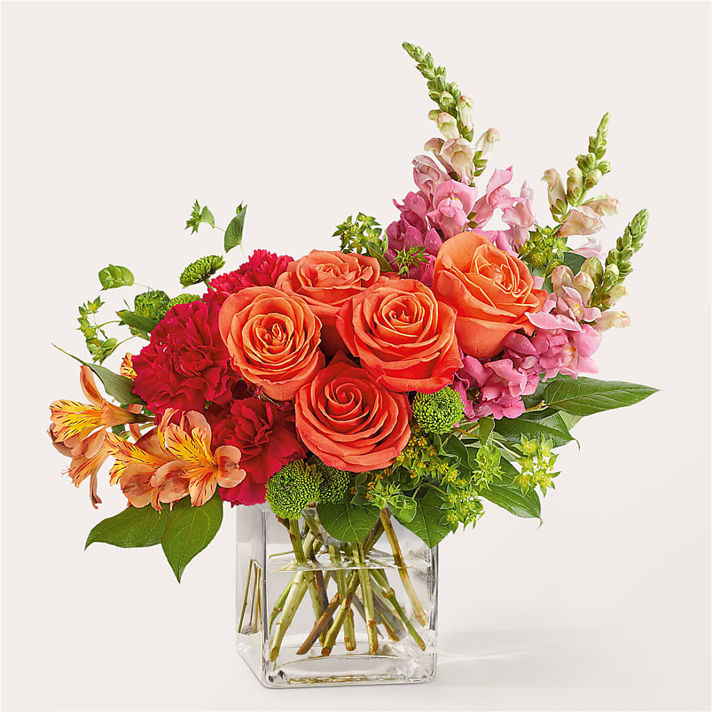 Cosmopolitan Bouquet – Mountain Florist, Clintwood VA