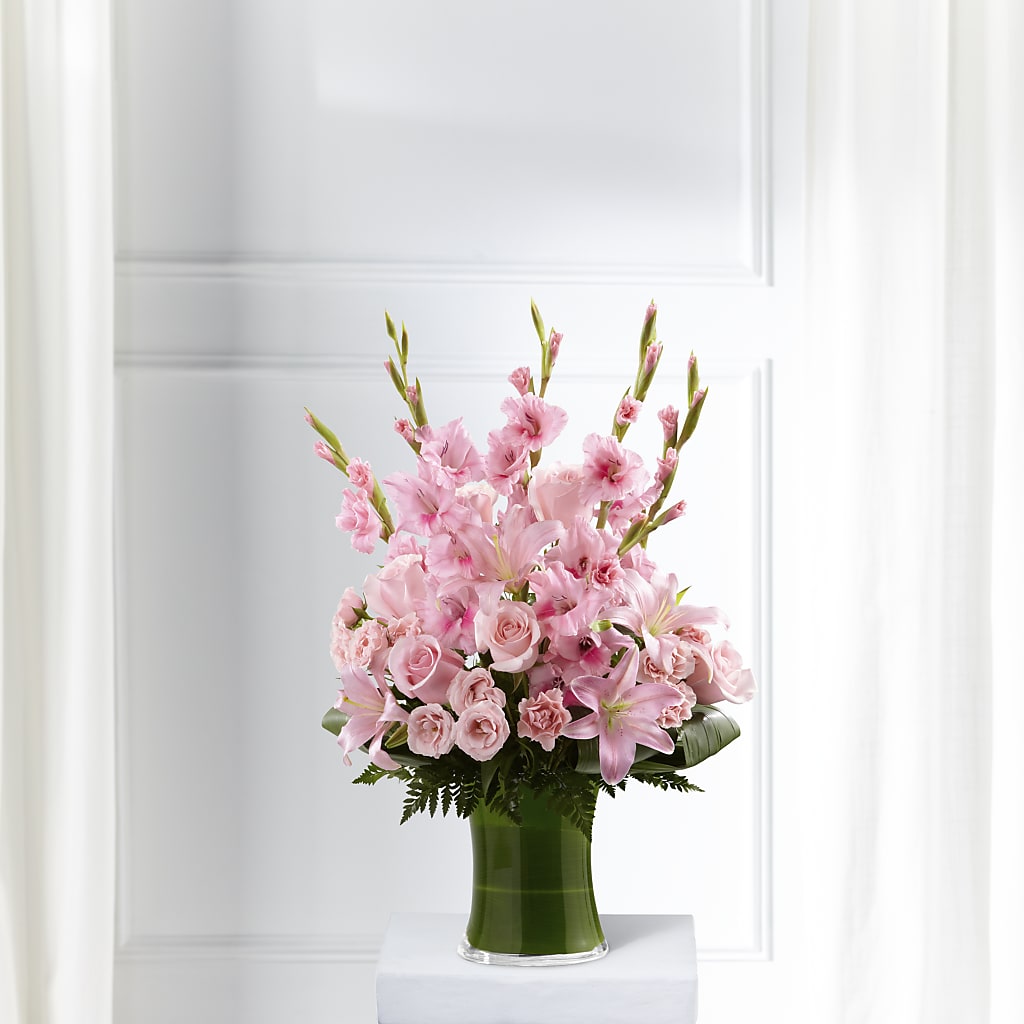 Lovely Tribute Bouquet – Mountain Florist, Clintwood VA