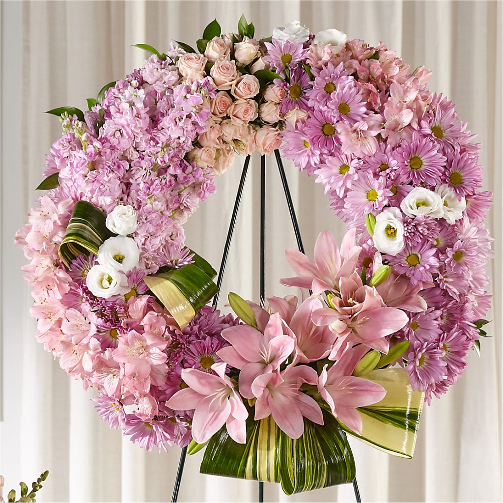 Gift of Warmth Wreath – Mountain Florist, Clintwood VA