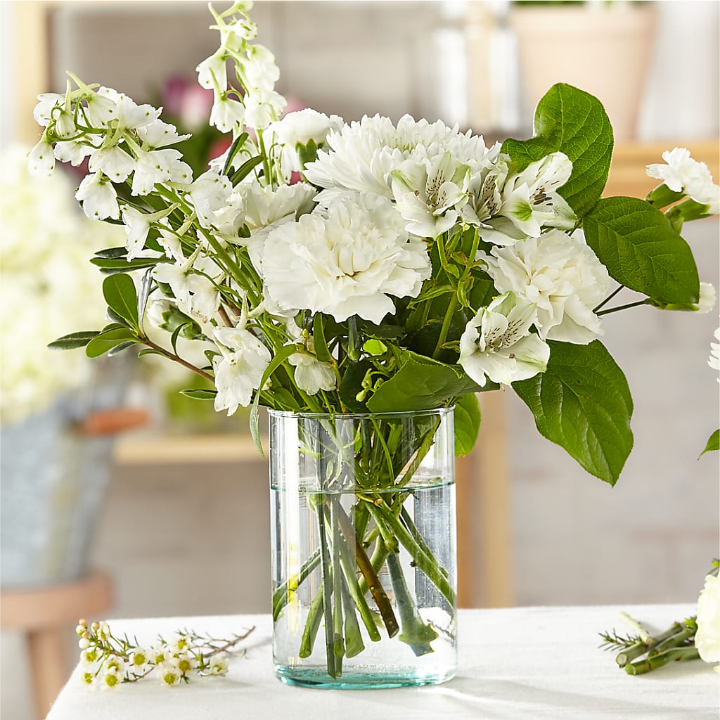 Classic Ivory – A Florist Original – Mountain Florist, Clintwood VA