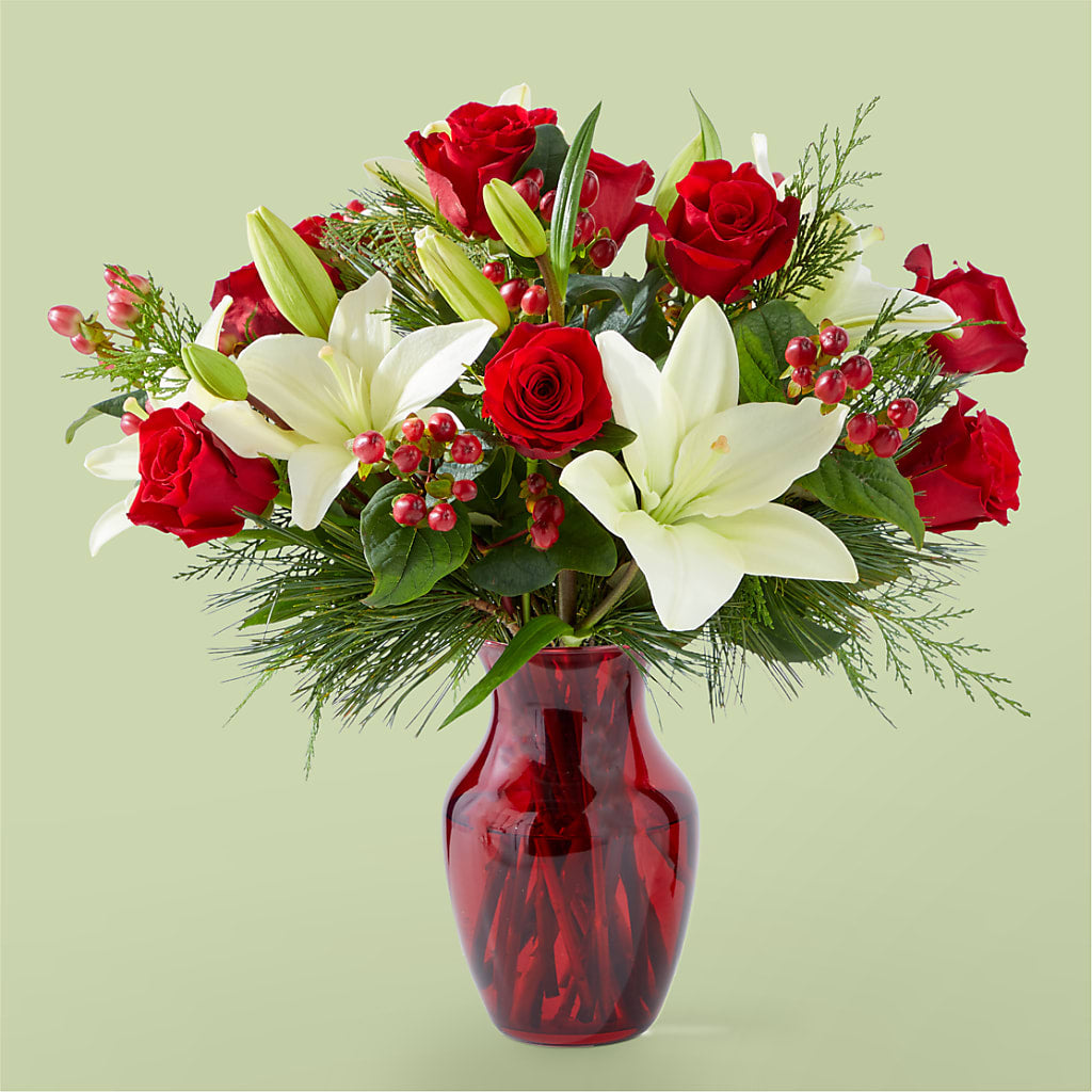 Evergreen Delight Bouquet – Mountain Florist, Clintwood VA