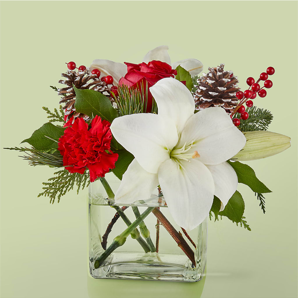 Glistening Icicles Bouquet – Mountain Florist, Clintwood VA