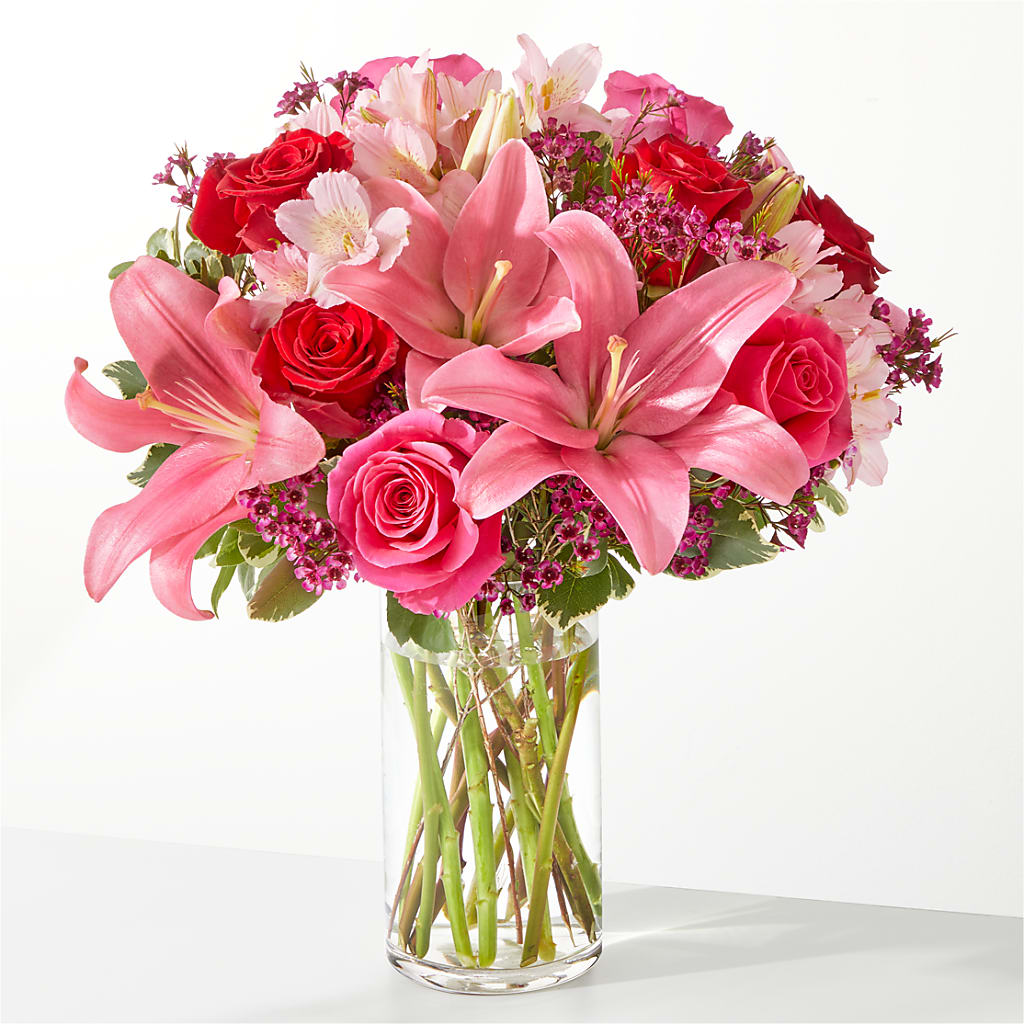 Lucky in Love Bouquet – Mountain Florist, Clintwood VA