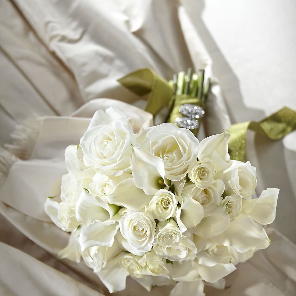 Serene Highness Bouquet – Mountain Florist, Clintwood VA