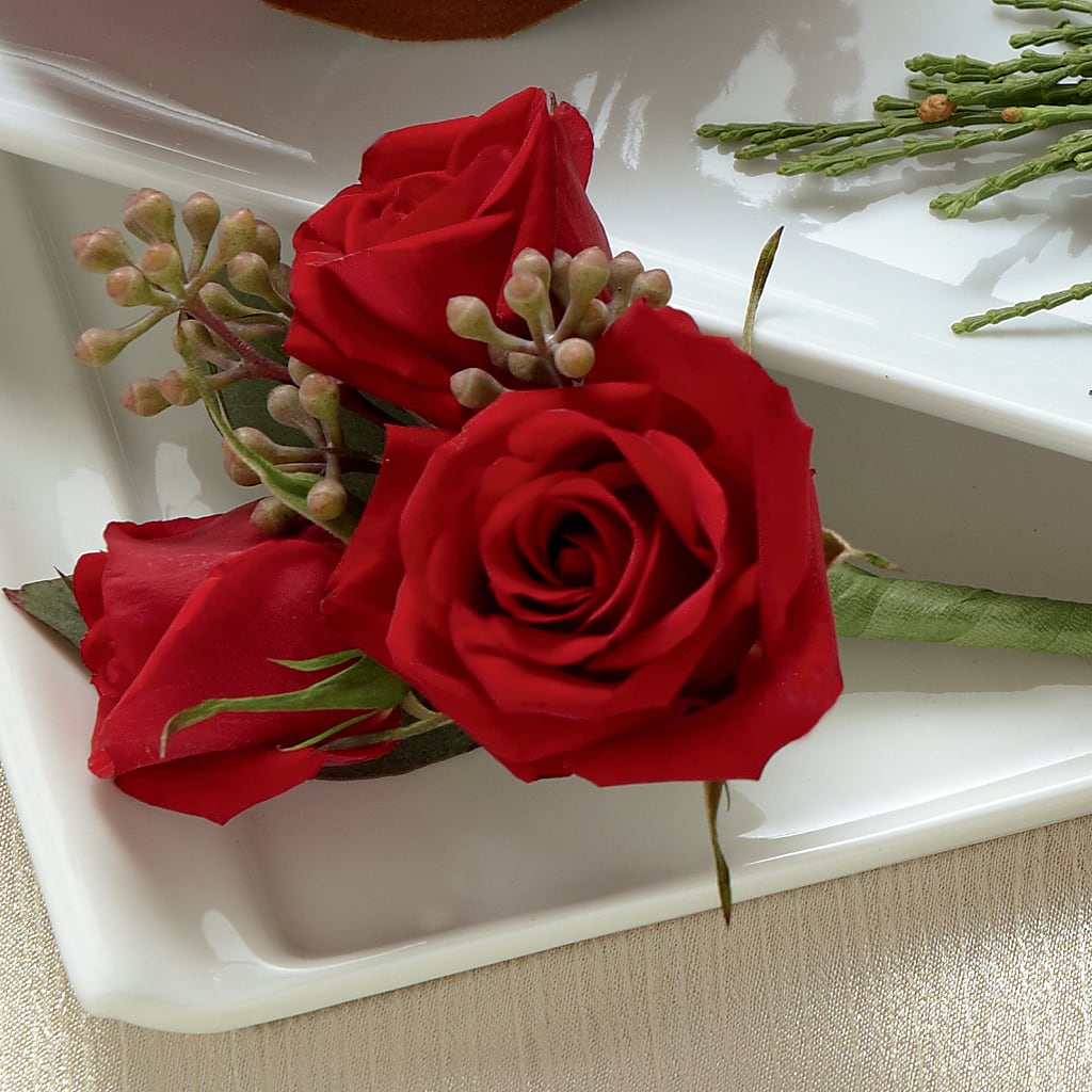 Red Spray Rose Boutonniere – Mountain Florist, Clintwood VA