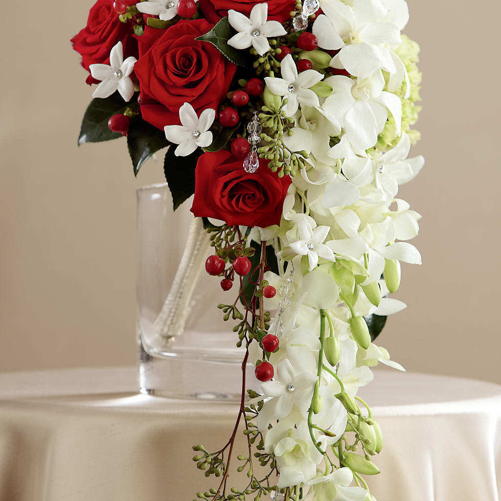 Here Comes the Bride Bouquet – Mountain Florist, Clintwood VA