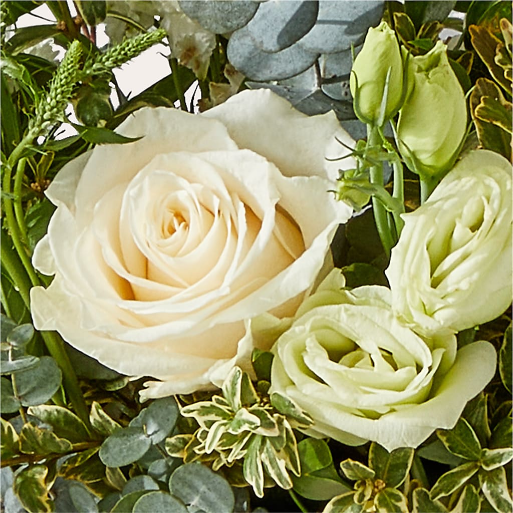 Cashmere Bouquet –  Mountain Florist, Clintwood VA