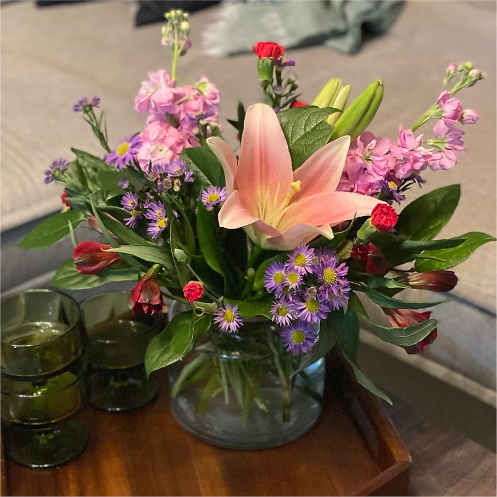 Romantique Bouquet –  Mountain Florist, Clintwood VA