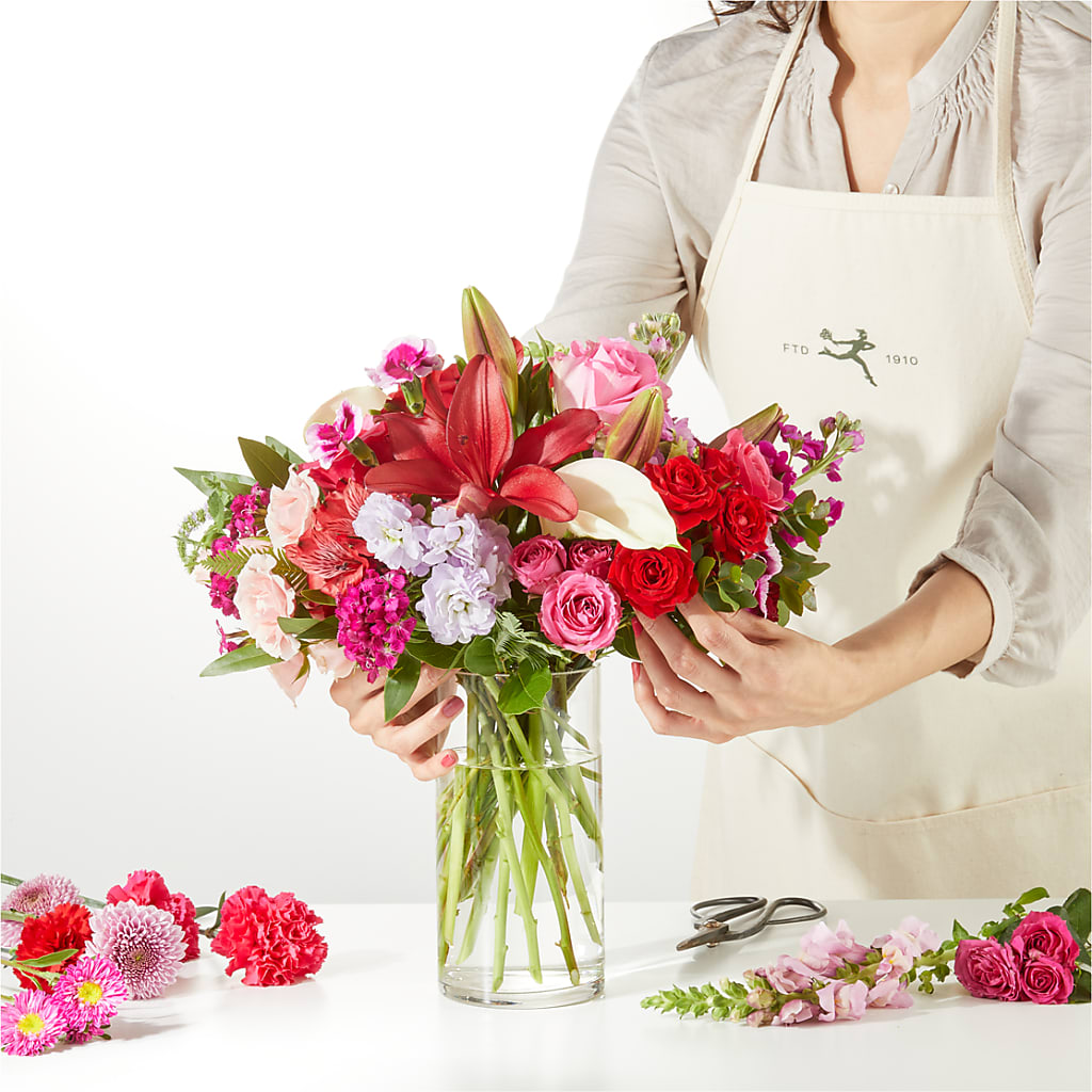 Swooning Over You - A Luxury Florist Original –  Mountain Florist, Clintwood VA