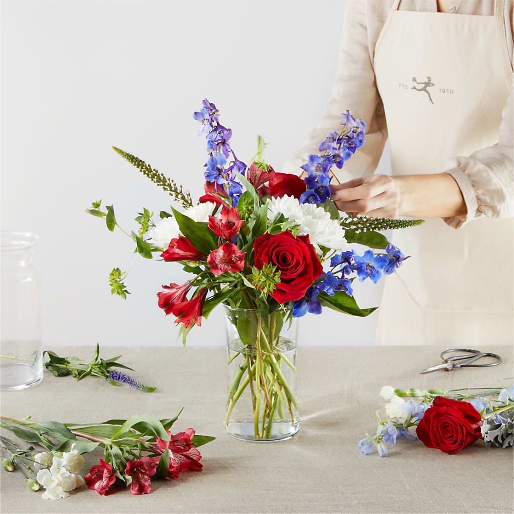 Star Spangled - A Florist Original –  Mountain Florist, Clintwood VA