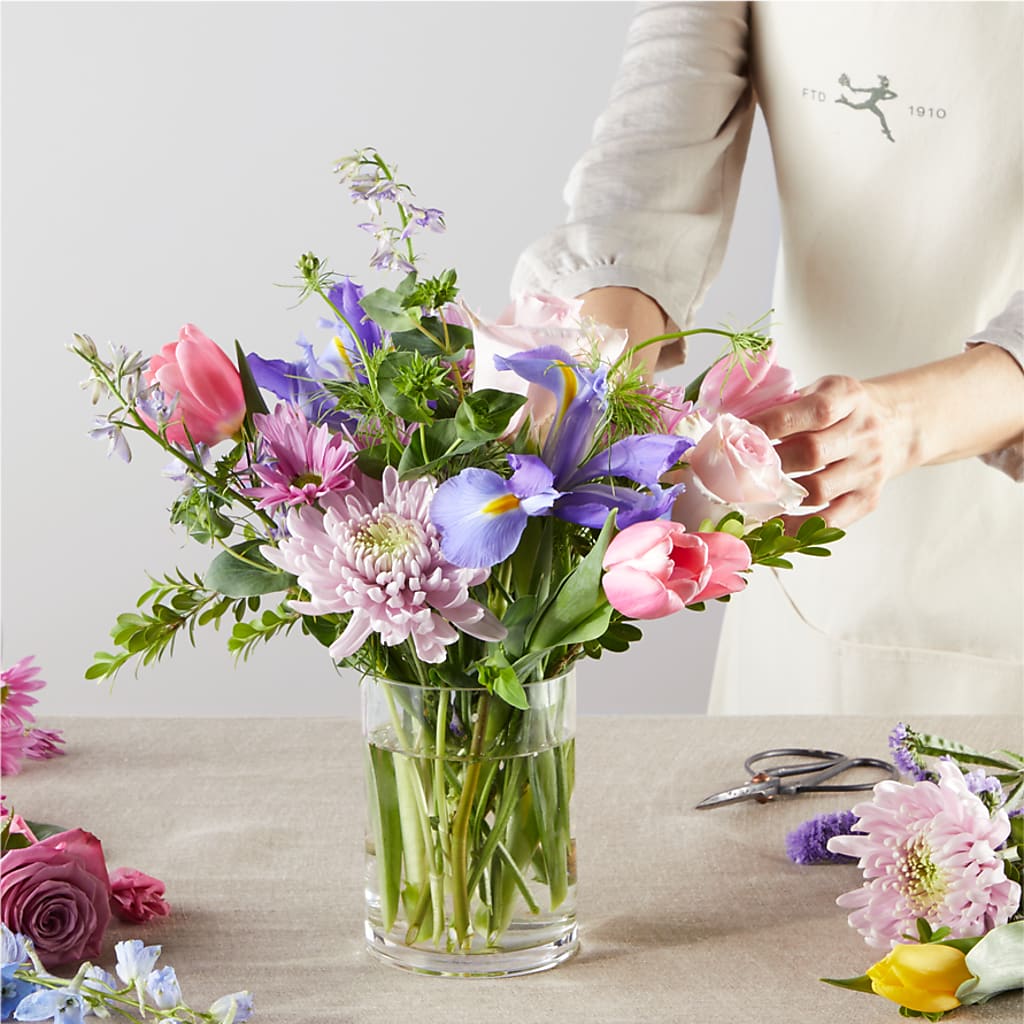 Pastel Tradition - A Florist Original –  Mountain Florist, Clintwood VA