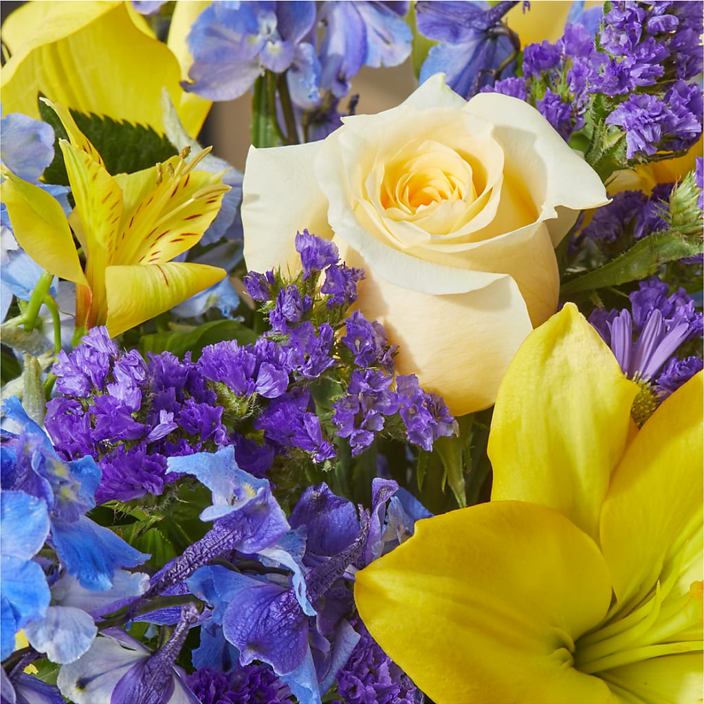Limoncello Bouquet –  Mountain Florist, Clintwood VA