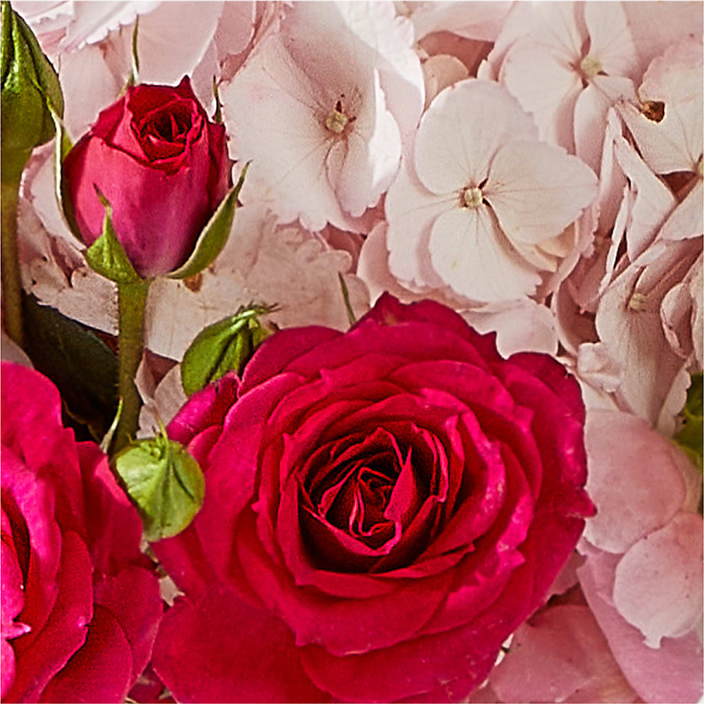 Glitz & Glam Bouquet –  Mountain Florist, Clintwood VA