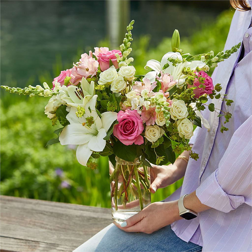 Fondly Bouquet –  Mountain Florist, Clintwood VA